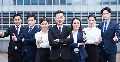 全(quan)方(fang)位的售后服(fu)務(wu)糰(tuan)隊(dui)